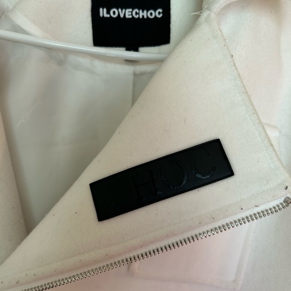 Black choc coat. One of a kind. Luxury. Looks amazing size small/medium - Picture 2 of 6